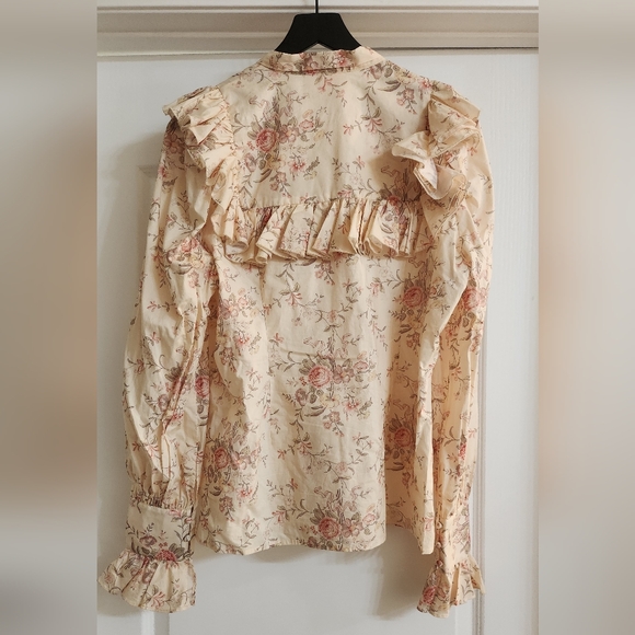 Selkie The Renaissance Girl Beverly Hills Button Down Top NWOT - Picture 4 of 5